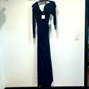 New Premier Amour Navy Blu Long Sleeve crystal cuff gown plus size 16 maxi dress